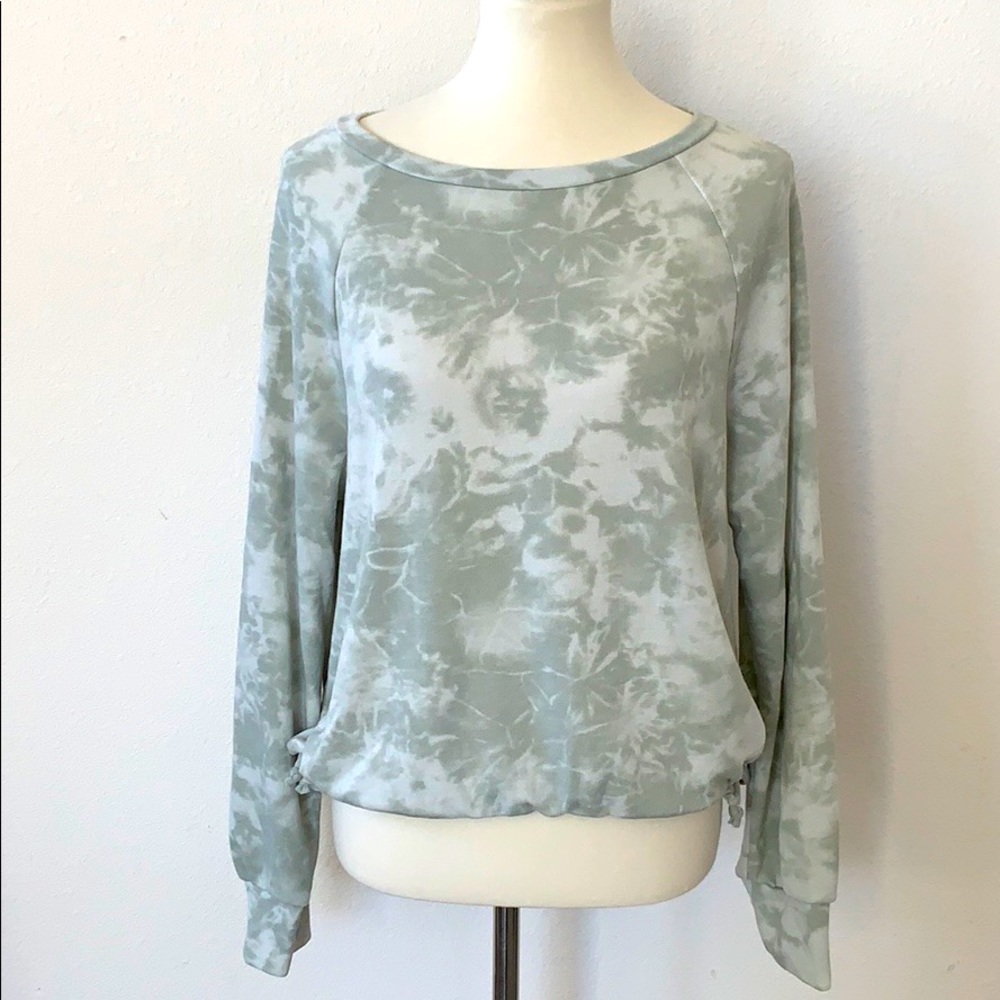 🆕 Gilli Long Sleeve Tie Dye Side Tied Top